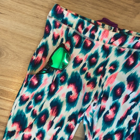 🌺B. Swim Leggings🌺 - Picture 7 of 15